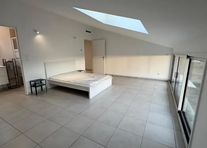 La Ferme Jardin Des Bellevue Saint-Genies-Bellevue